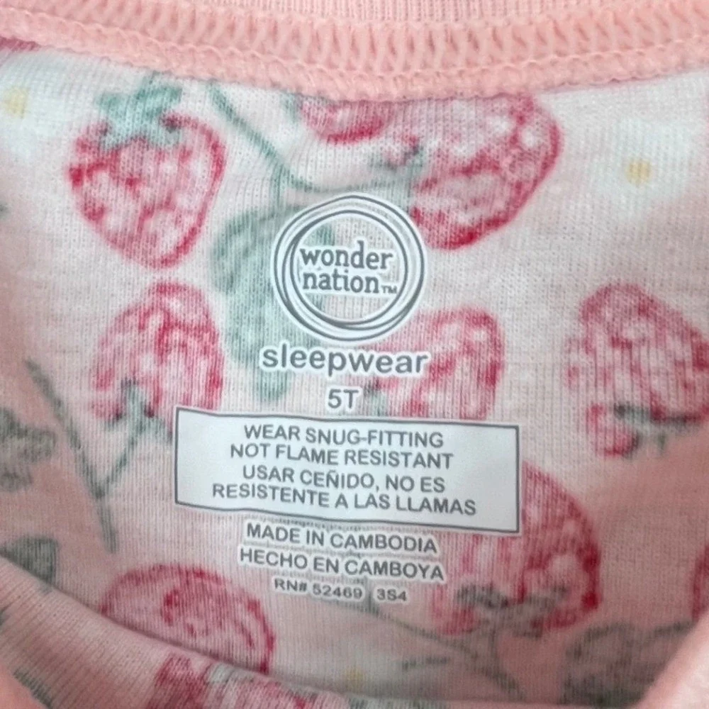 Pink‎ Strawberry Cherry Print Pajamas Girls 5T Snug Fit 2pc Set Springtime Cute